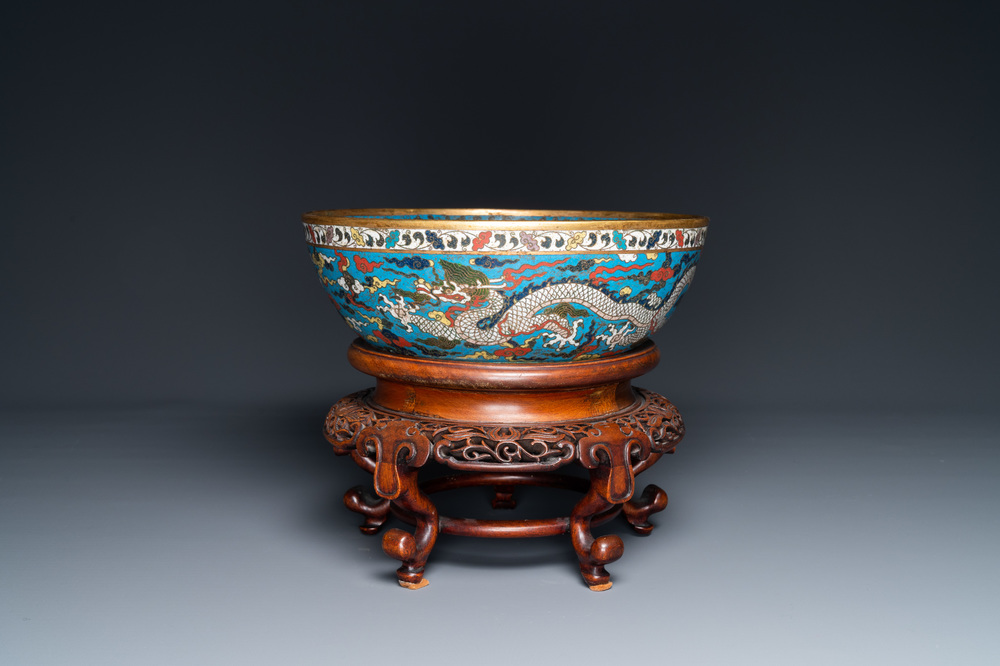 A Chinese cloisonn&eacute; 'dragon' bowl, Wanli mark but probably later