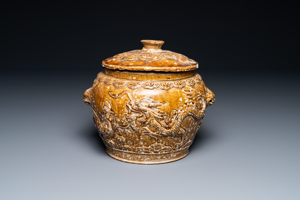 A Vietnamese brown-glazed 'dragon and deer' bowl and cover, 15/16th C.