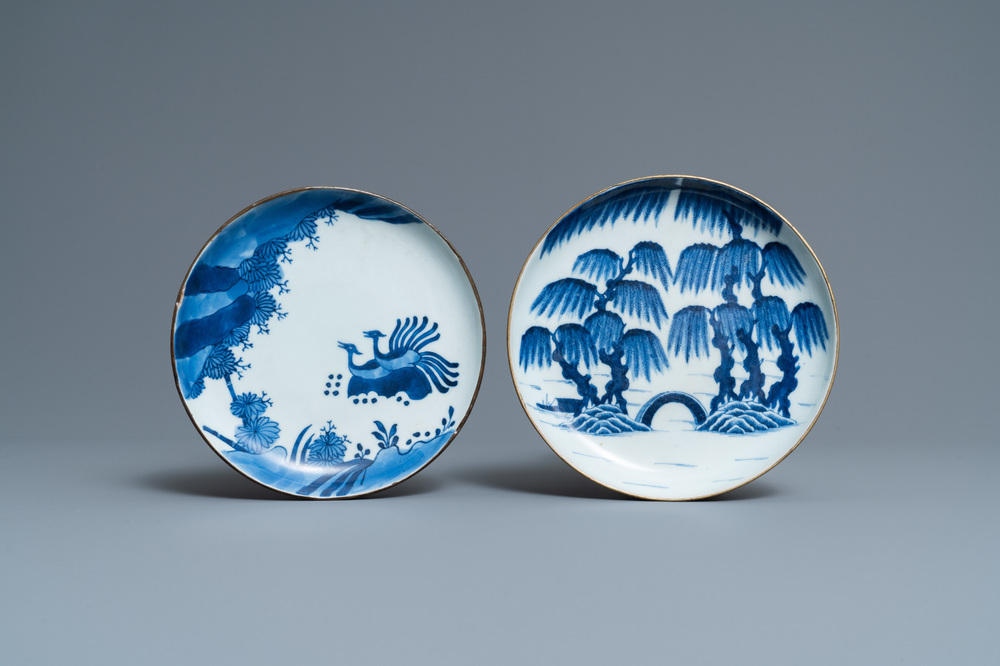 Two Chinese blue and white 'Bleu de Hue' plates for the Vietnamese market, 19th C.