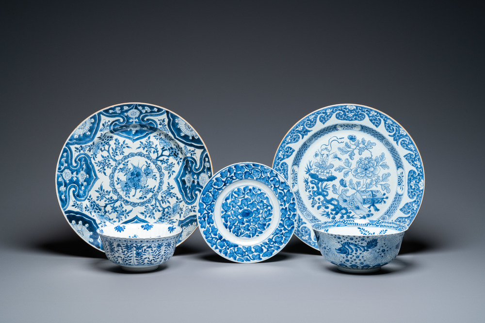 Three Chinese blue and white dishes and two bowls, Kangxi and later