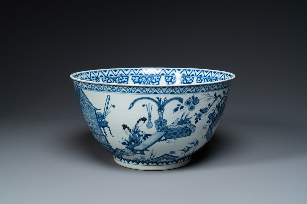 An exceptionally large Chinese blue and white bowl, Kangxi