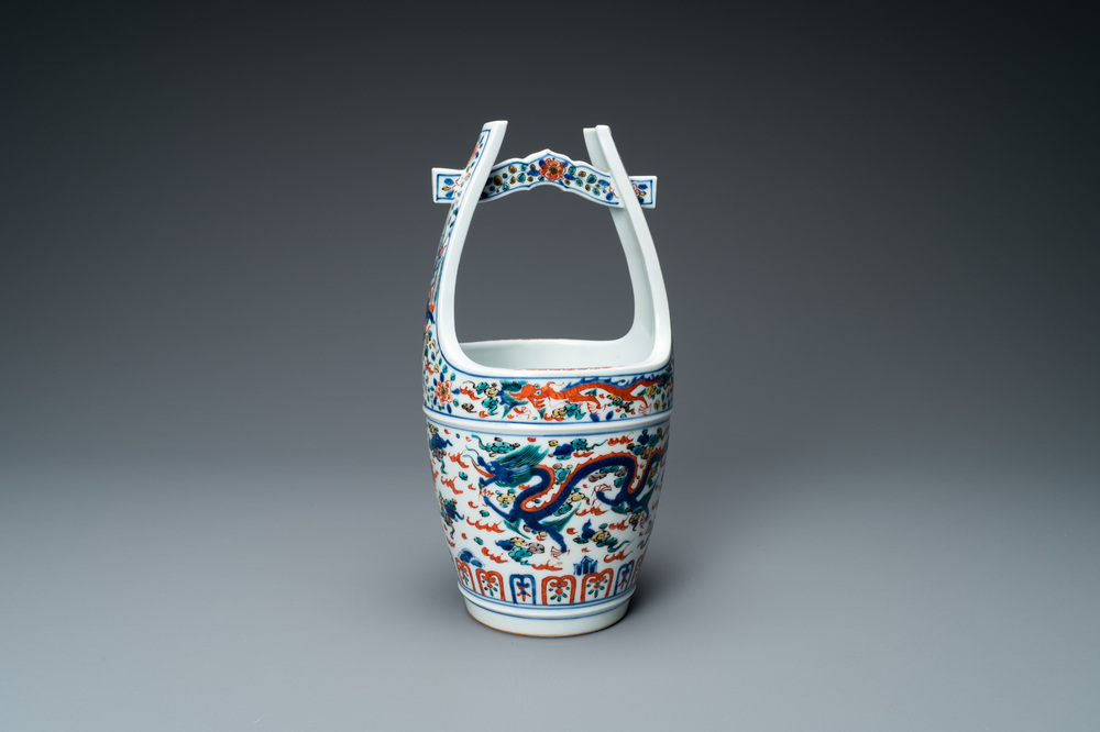 A Japanese wucai-style bucket for the Chinese market, Wanli mark, Republic