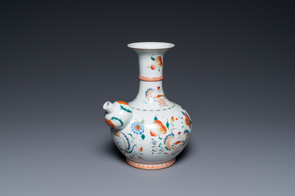 A Chinese famille rose 'Pompadour' kendi, Yongzheng/Qianlong