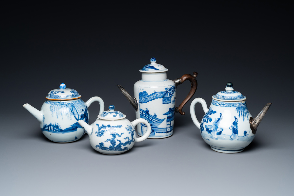 Four Chinese blue and white teapots and covers, Kangxi