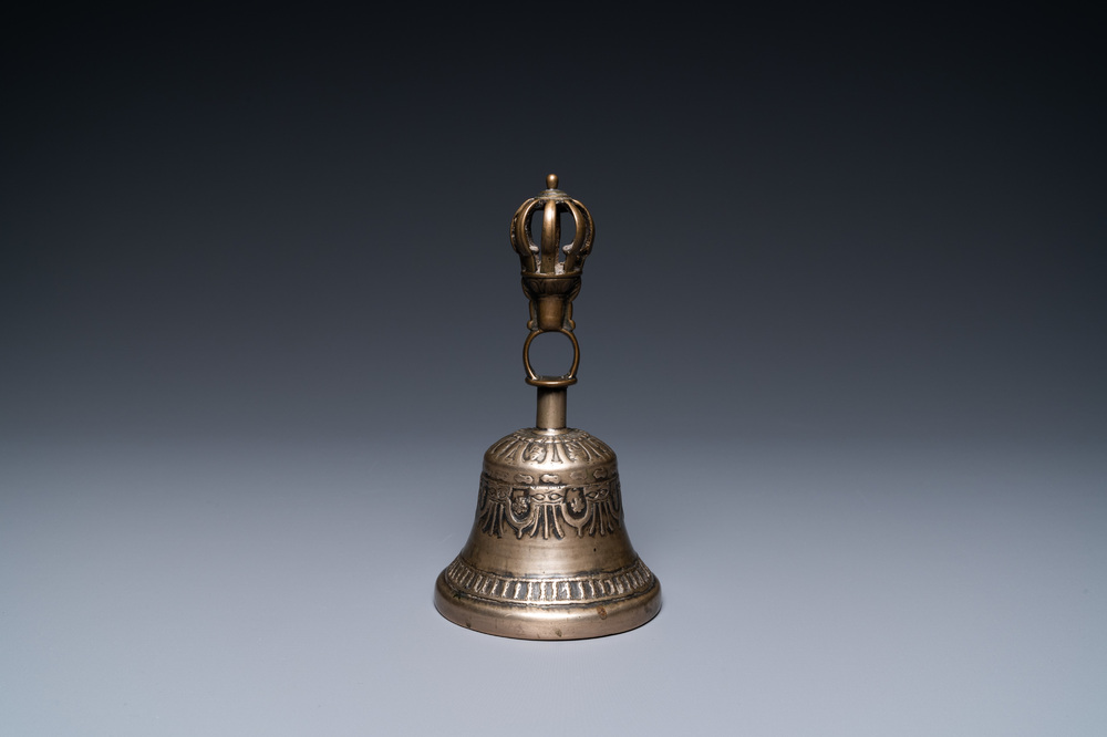 A Tibetan bronze bell, 16th C.