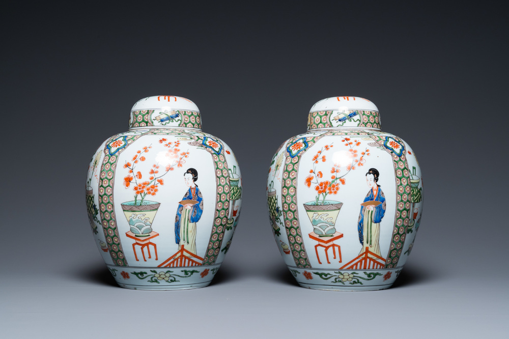 A pair of Kangxi-style famille verte jars and covers, Samson, France, 19th C.