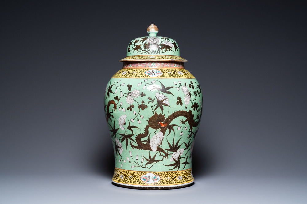 A large Chinese 'Dayazhai' green-ground vase and cover, 19th C.