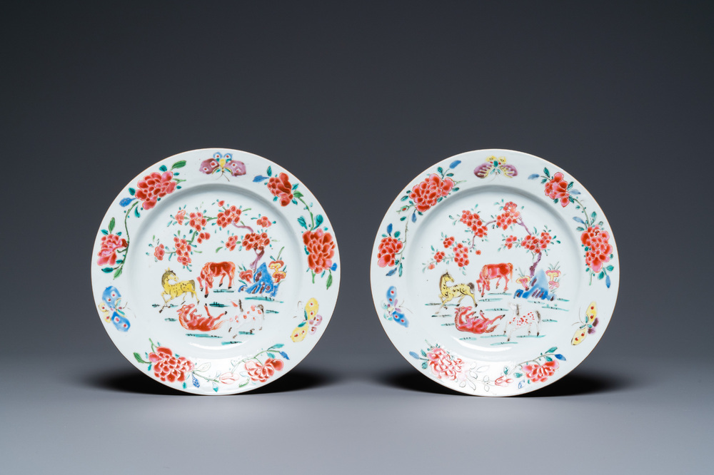 A pair of Chinese famille rose 'horse' plates, Yongzheng/Qianlong