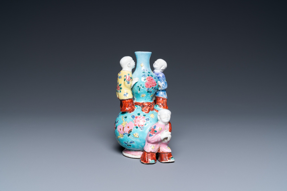 A Chinese famille rose double gourd vase with three boys, Qianlong