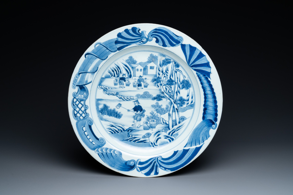 A Chinese blue and white 'tea cultivation' dish, Qianlong