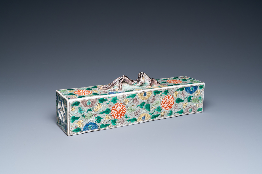 A rare Chinese famille verte rectangular scroll weight, Kangxi