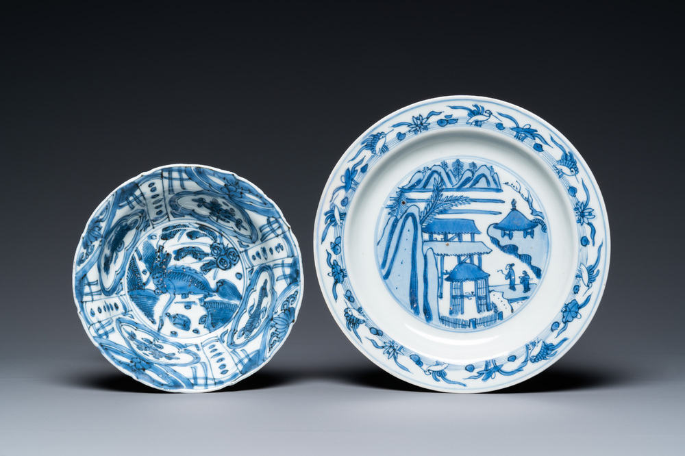 A Chinese blue and white 'cranes' plate and a kraak porcelain 'qilin' bowl, Wanli
