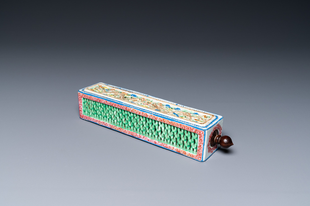 A Chinese famille rose reticulated rectangular cricket box, Daoguang