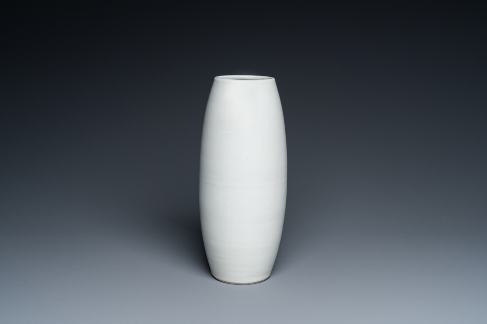 A Chinese monochrome white-glazed vase, 18th C.