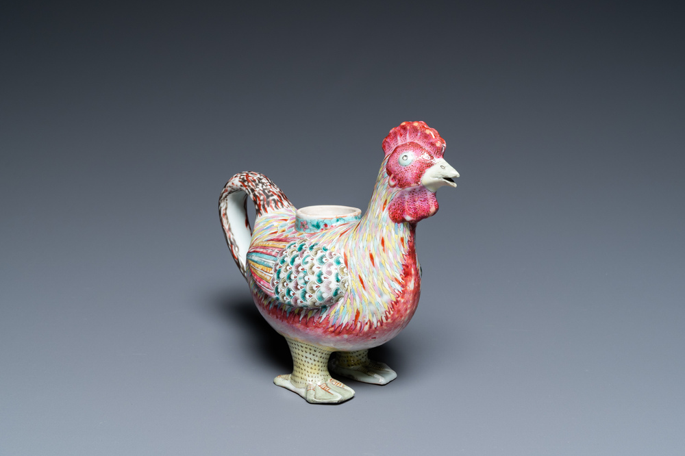 A Chinese famille rose rooster-shaped ewer, Qianlong