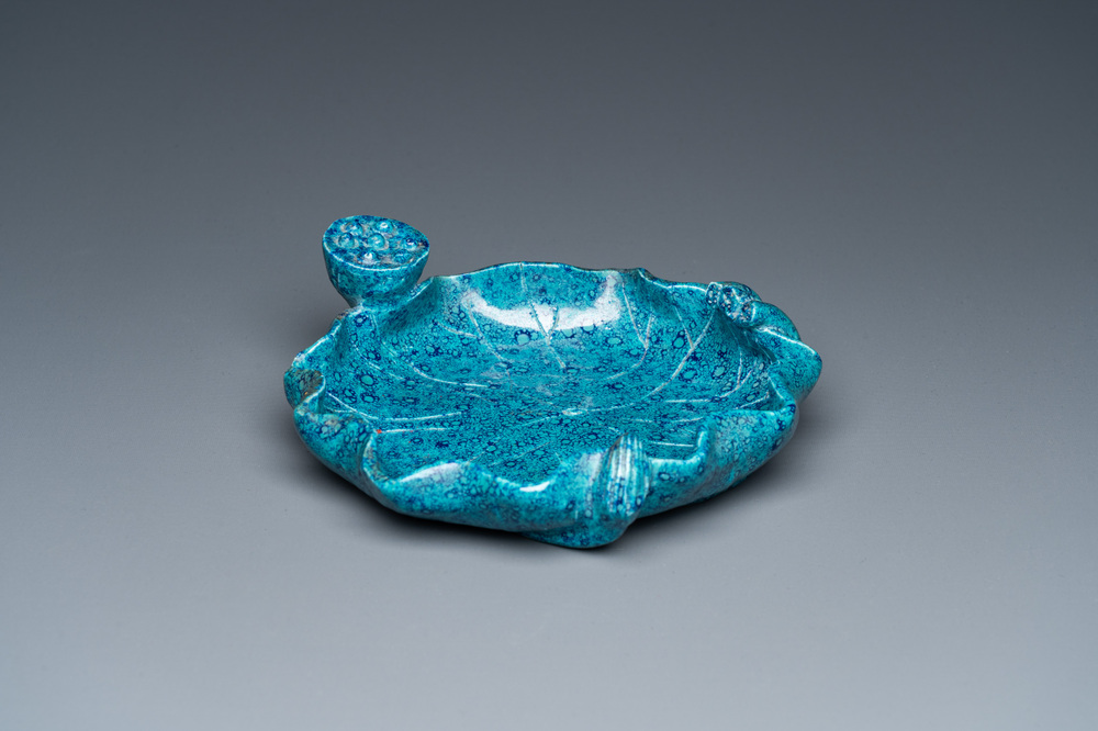 A Chinese robin's egg-glazed lotus brush washer, 19/20th C.