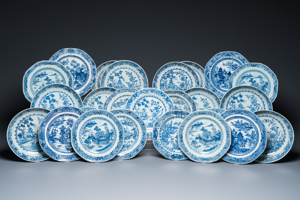 25 Chinese blauw-witte borden, Qianlong