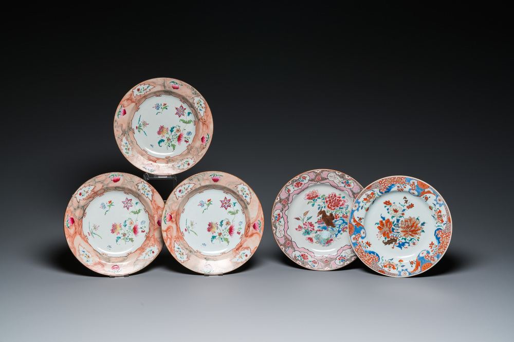 Five Chinese famille rose and verte plates, Qianlong