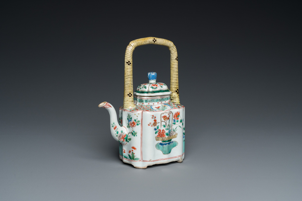 A Chinese famille verte teapot and cover, Kangxi