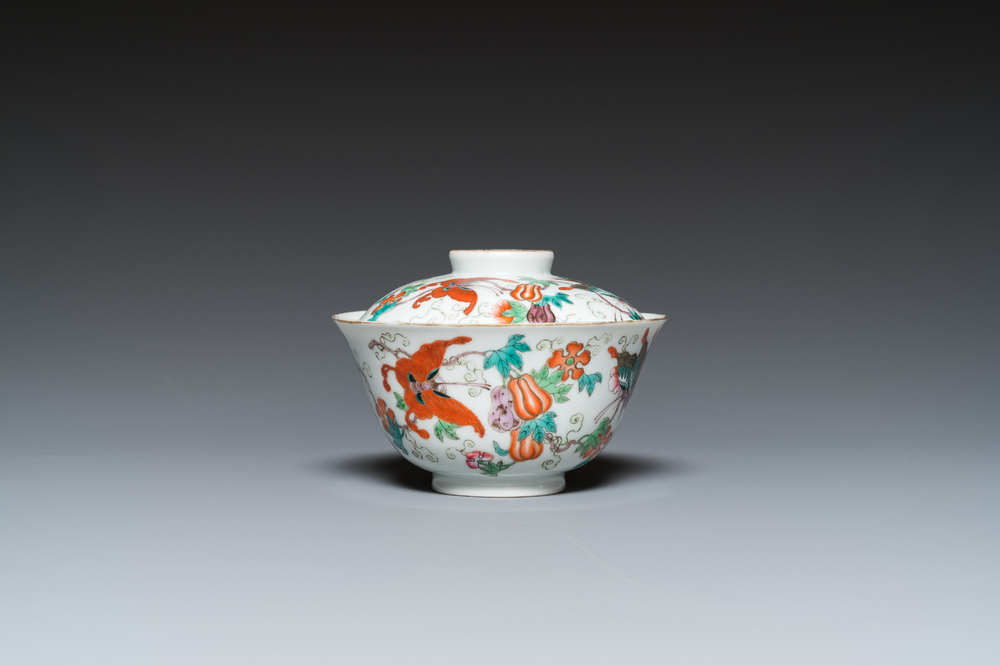 A Chinese famille rose 'butterflies' bowl and cover, Jia Qing Nian Zhi 嘉慶年製 mark, 19/20th C.