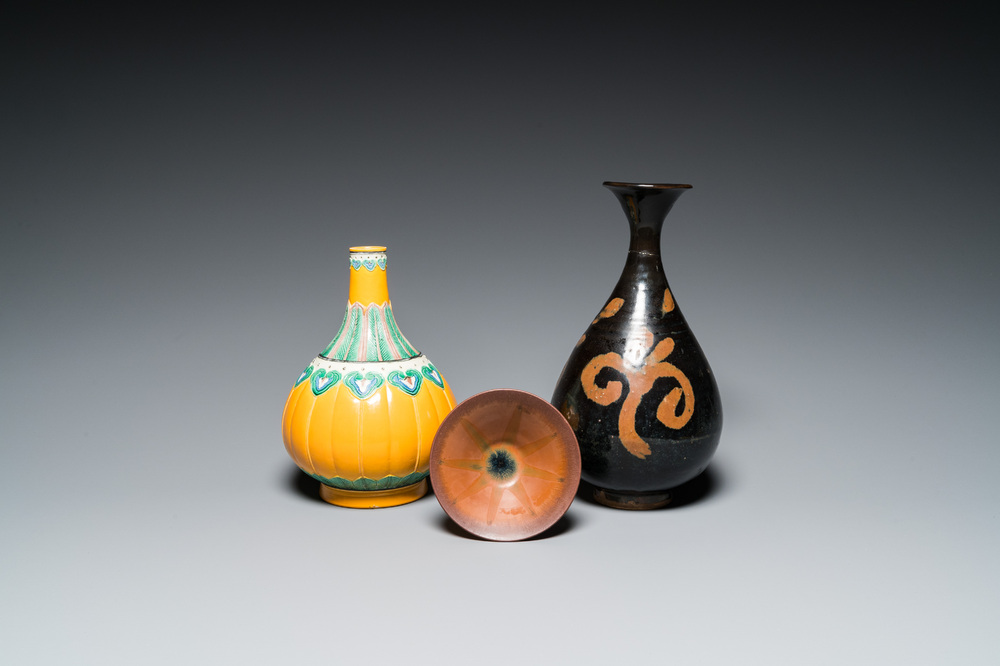 Un vase de type Jizhou, un bol Jian et un vase &agrave; fond jaune, Chine, Song et post&eacute;rieur