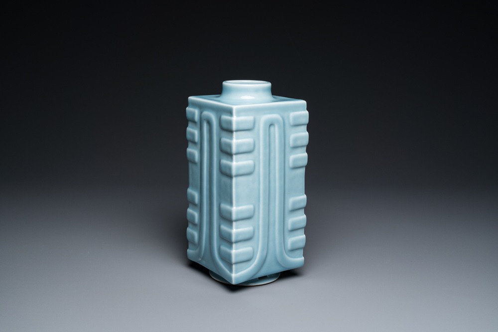 A Chinese monochrome clair de lune-glazed 'cong' vase, Qianlong mark, 20th C.