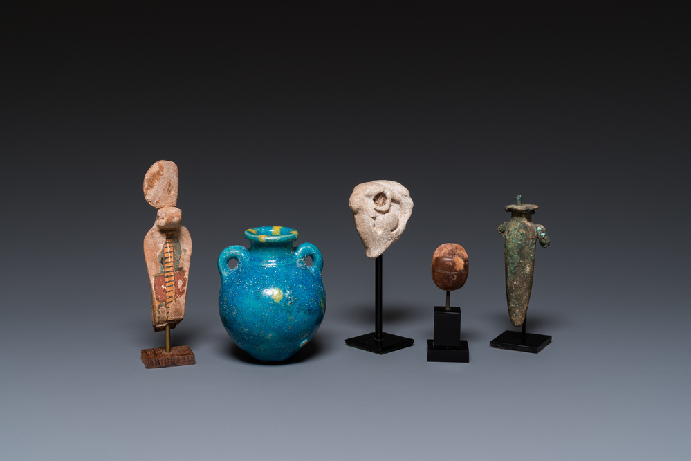 Cinq sujets divers, Egypte, Nouvel Empire &agrave; Basse &eacute;poque