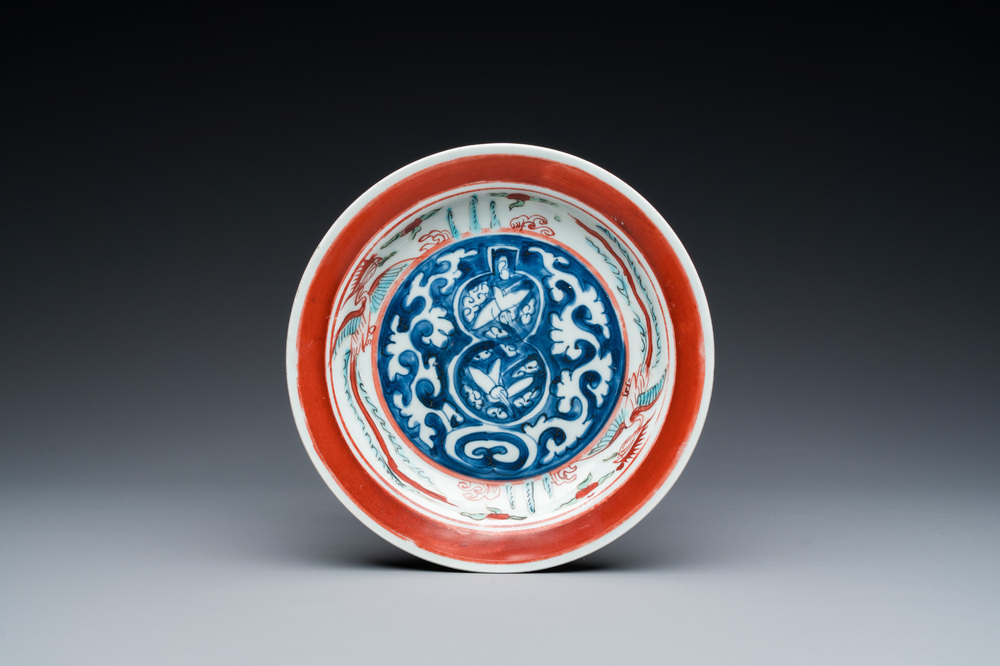A Chinese wucai ko-sometsuke 'phoenixes' dish for the Japanese market, Tianqi