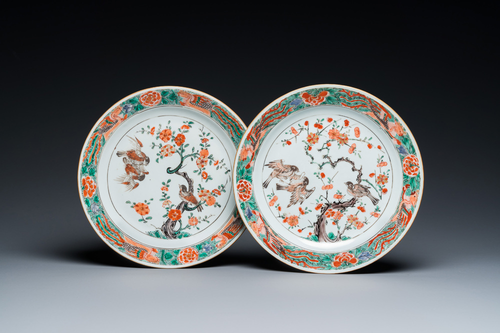 Two Chinese famille verte &lsquo;magpie and prunus&rsquo; dishes, Kangxi