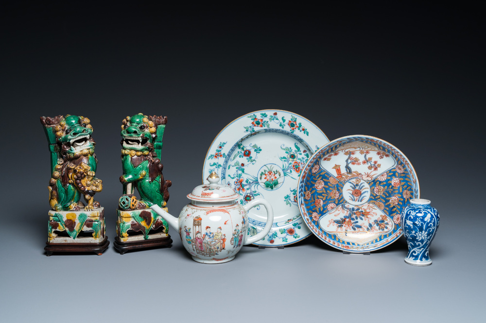 Een diverse collectie Chinees porselein, Kangxi/Qianlong