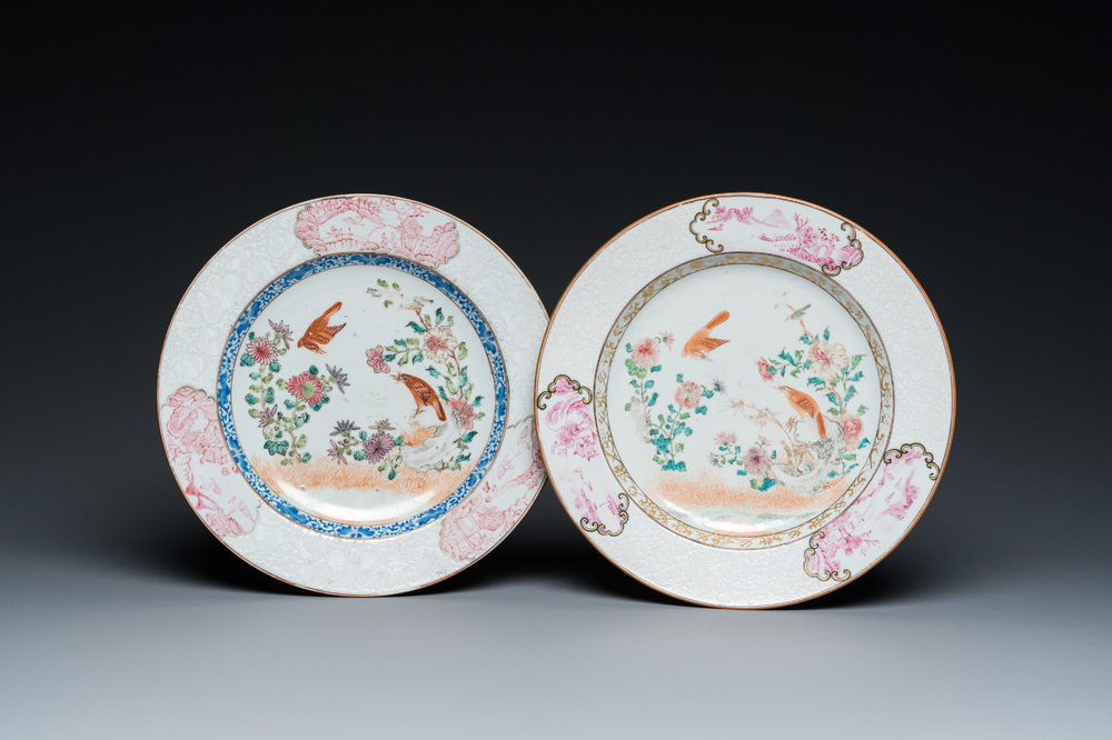 Deux assiettes en porcelaine de Chine famille rose &agrave; d&eacute;cor de pies et de pivoines aux bords en bianco-sopra-bianco, Yongzheng