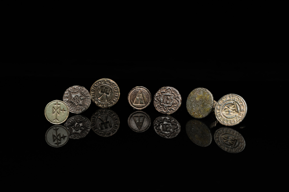 Seven bronze seal stamps, Western Europe, 15/16th C.