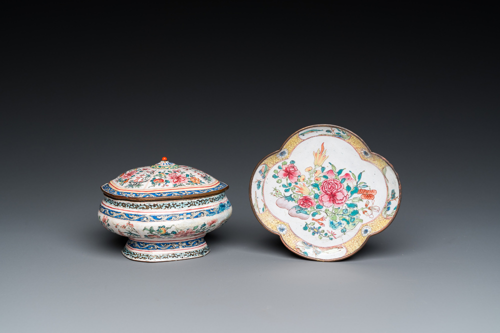 A Chinese Canton spice box and a four-lobed dish, Yongzheng/Qianlong
