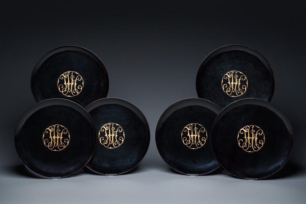 Six Chinese Fuzhou or Foochow lacquer dishes with a monogram, Shen Shao An mark, Republic