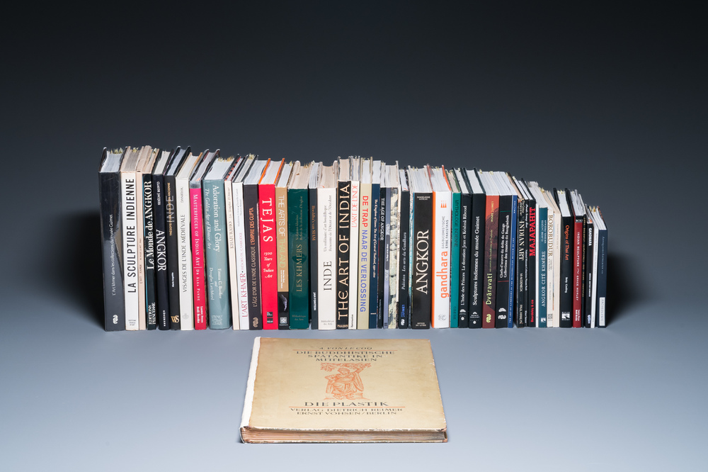 Collection d'ouvrages de r&eacute;f&eacute;rence sur les arts indiens et d'Asie du Sud-Est