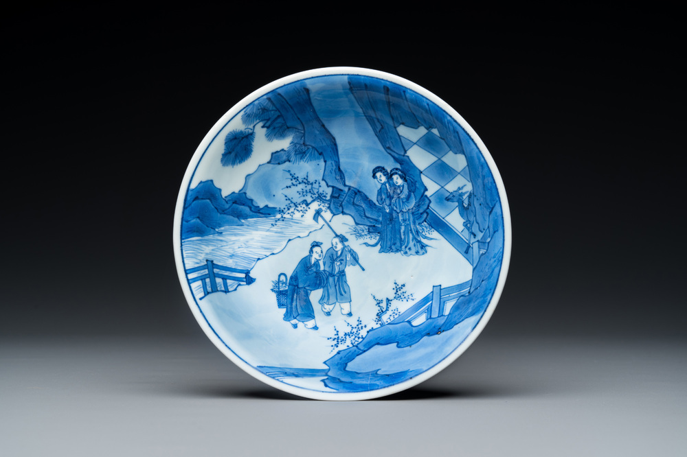Coupe en porcelaine de Chine en bleu et blanc, marque et &eacute;poque de Kangxi