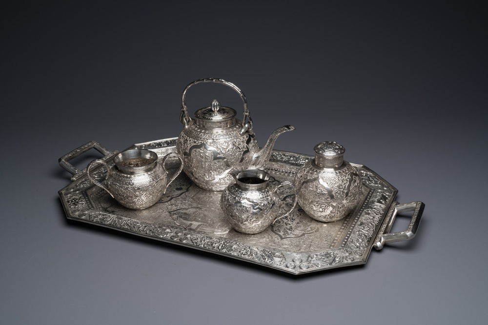 A Chinese silver 4-piece tea service on tray, Tu Mao Xing mark 塗茂興, 19th C.