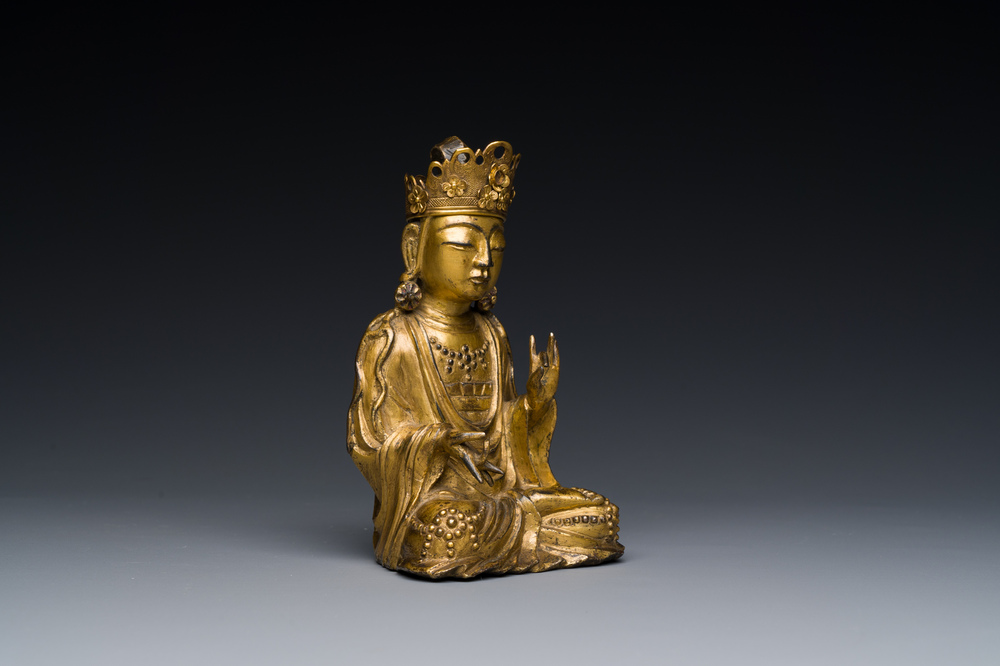 Statuette de Guanyin en bronze dor&eacute;, Cor&eacute;e, 17&egrave;me