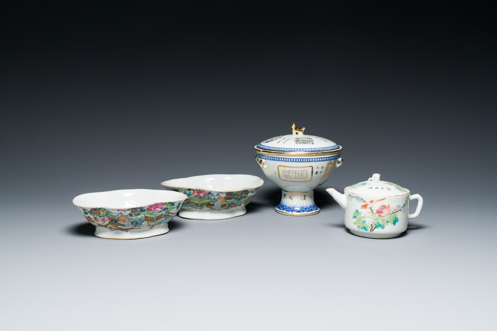 Vier stukken Chinees qianjiang cai porselein, gesign. Xu Pinheng 许品衡 en Dai Huanzhao 戴煥昭 , 19/20e eeuw