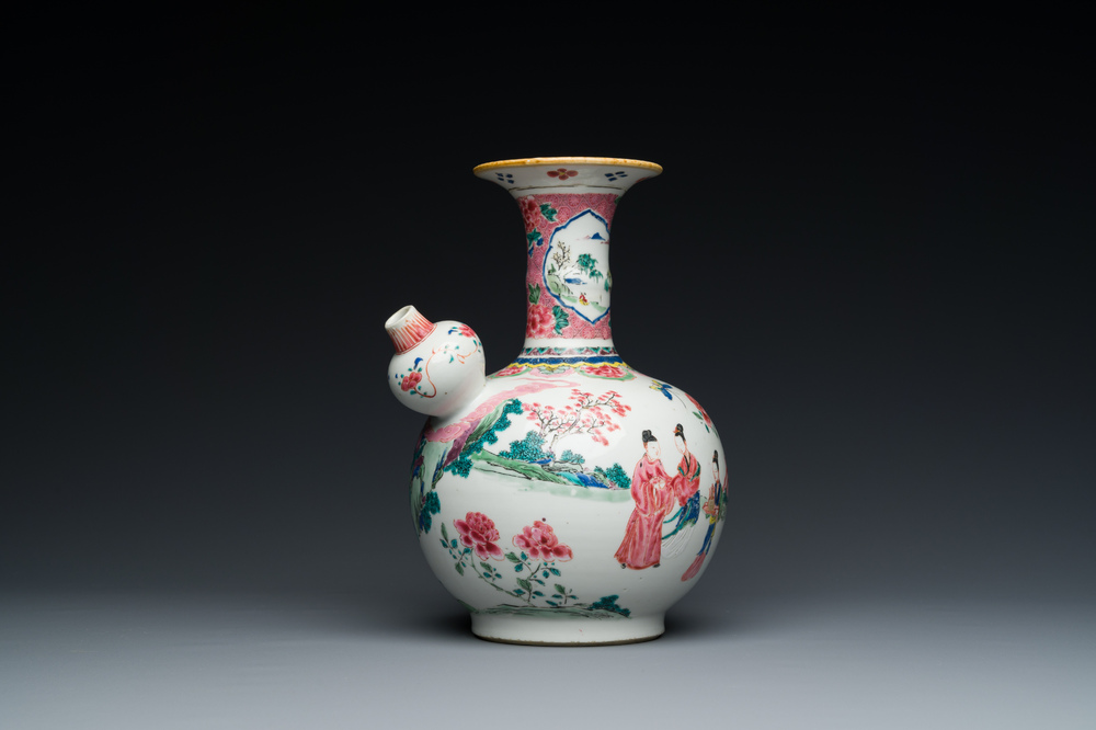 Een Chinese famille rose 'Xi Xiang Ji' kendi, Yongzheng