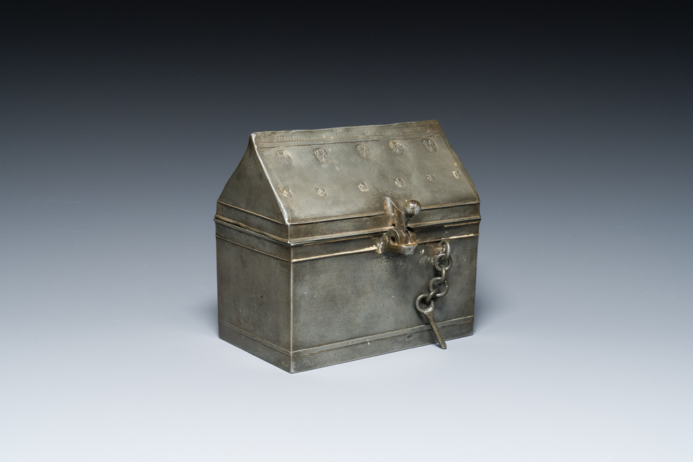 A French pewter casket or chrismatorium with impressed fleur-de-lis seals, 17th C.