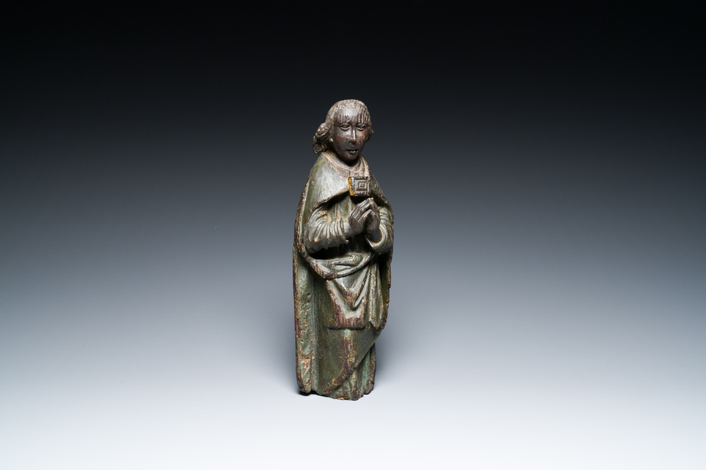 Ange en bois sculpt&eacute; et polychrom&eacute;, Pays-Bas m&eacute;ridionaux, peut-&ecirc;tre Tournai, 14/15&egrave;me
