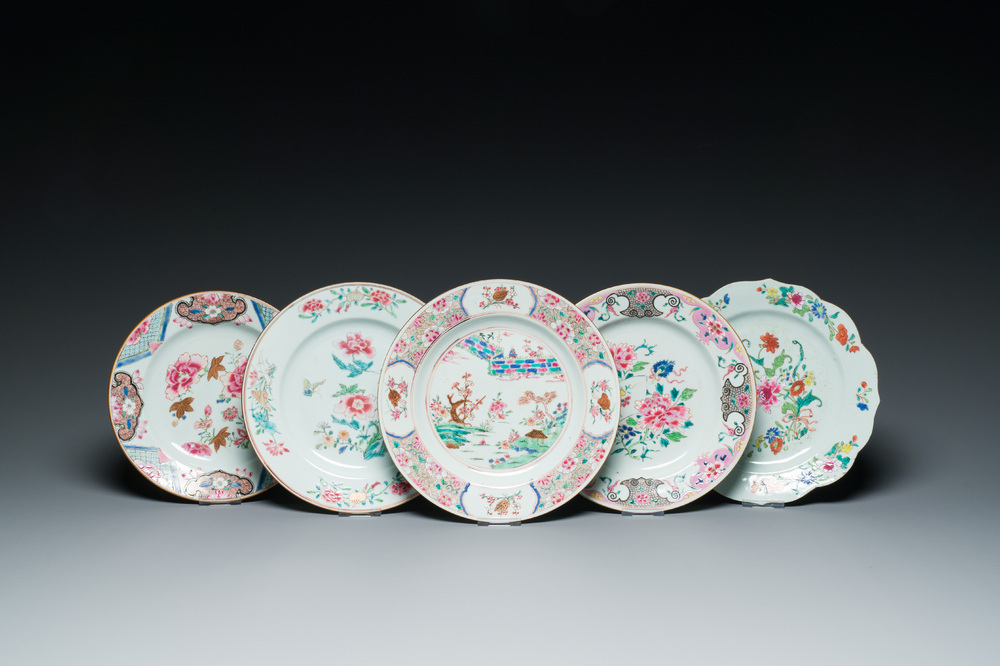 Five Chinese famille rose plates, Yongzheng/Qianlong