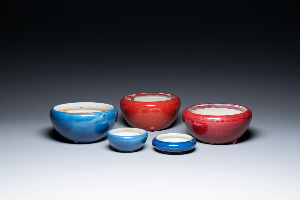 Four Chinese blue- and flamb&eacute;-glazed censers and a brush washer, 19/20th C.