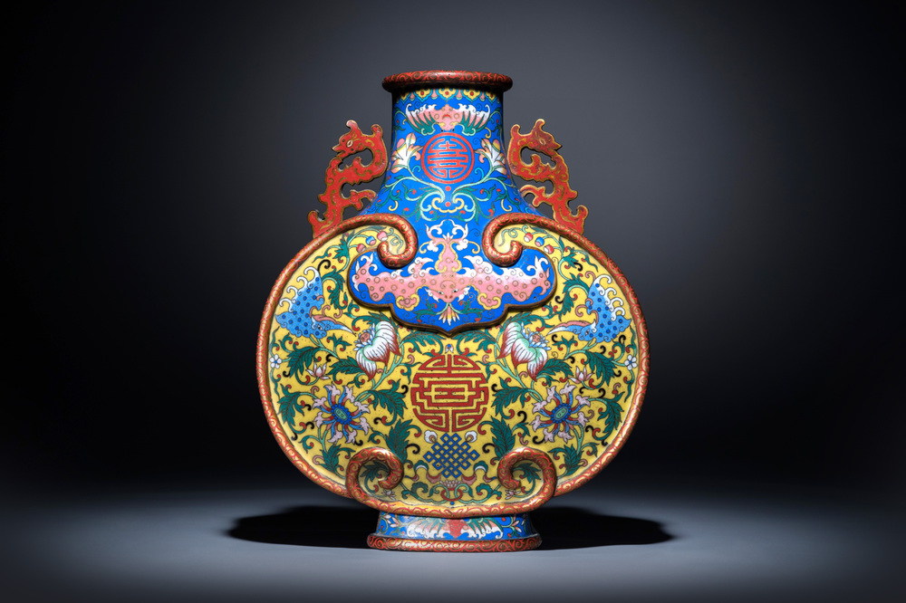 A Chinese yellow and blue-ground cloisonn&eacute; 'Shou' moonflask vase, 'bianhu', Jiaqing
