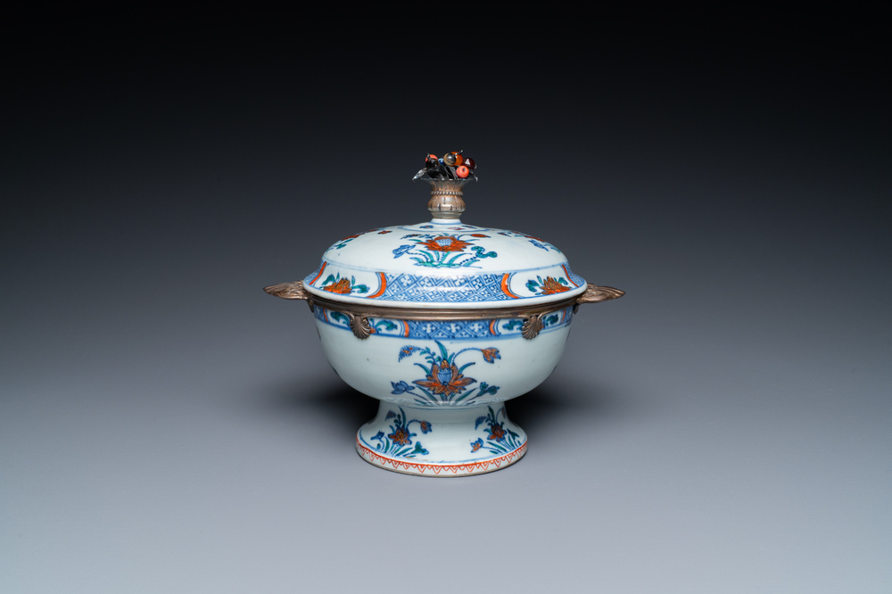 A rare Chinese doucai bowl and cover with silvered mounts, Kangxi/Yongzheng