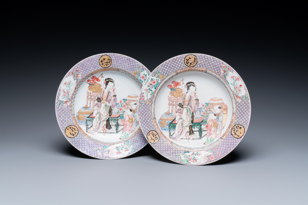 A pair of fine Chinese famille rose plates with a lady and two boys, Yongzheng