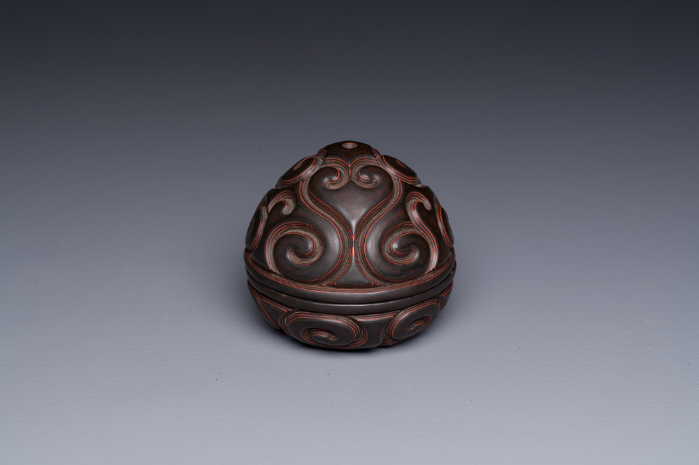 A Chinese tixi lacquer box and cover, Ming