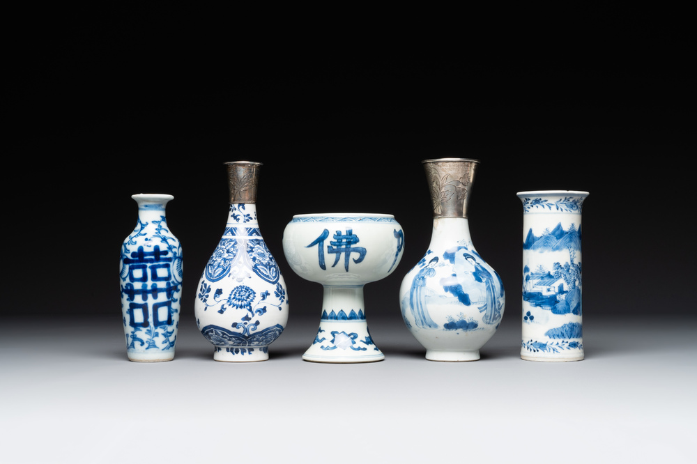 Four Chinese blue and white vases and a stem cup, Kangxi and later