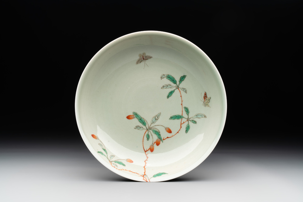 A Chinese famille verte celadon-glazed plate, Jiajing mark, Kangxi/Yongzheng